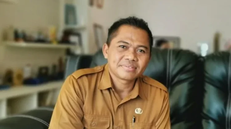 Status 43 Mantan Kepala Sekolah Dompu Dipulihkan Jadi Guru