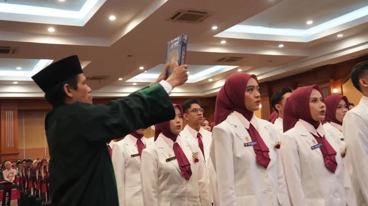 Pesan Ikatan Apoteker Indonesia (IAI) untuk 41 lulusan Apoteker Baru Unram