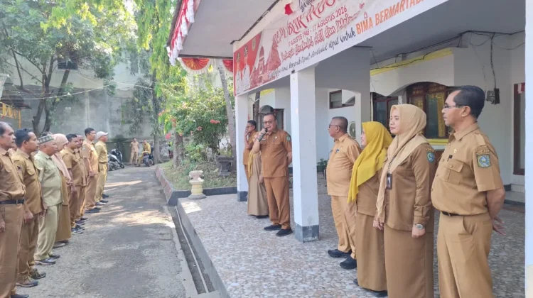 Sekda Bima Sidak Dua OPD, Tegaskan ASN Wajib Utamakan Pelayanan Publik