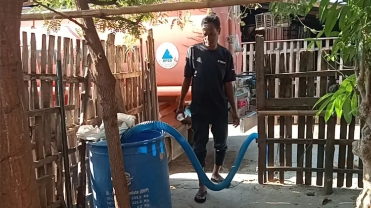 Kekeringan, BPBD Kabupaten Bima Salurkan 30 Ribu Liter