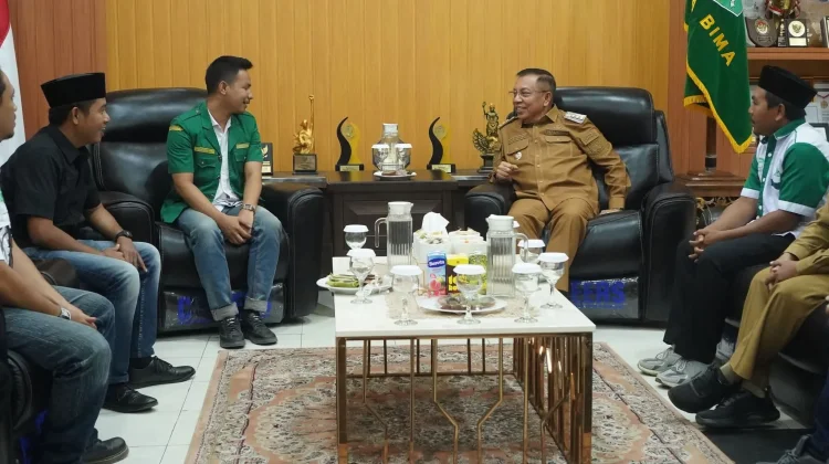 Wali Kota Beri Aspresiasi GP Ansor Kota Bima Siapkan LBH Bagi Masyarakat Rentan