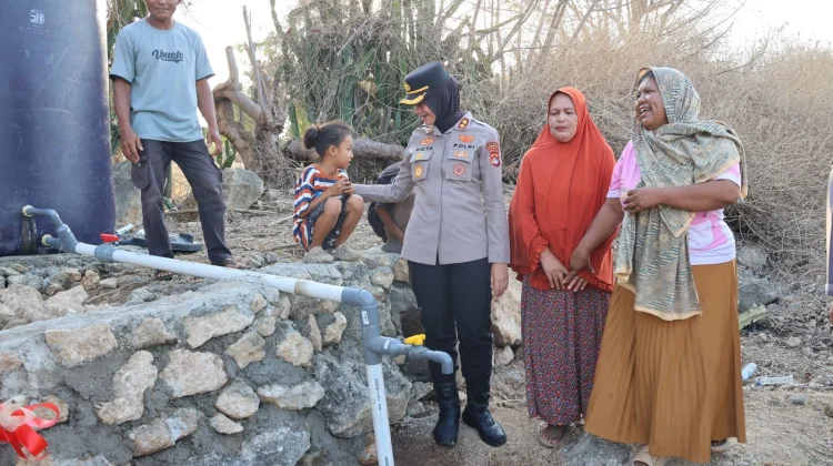 Atasi Kekeringan, Polres Sumbawa Bangun Sumur Bor di Omo
