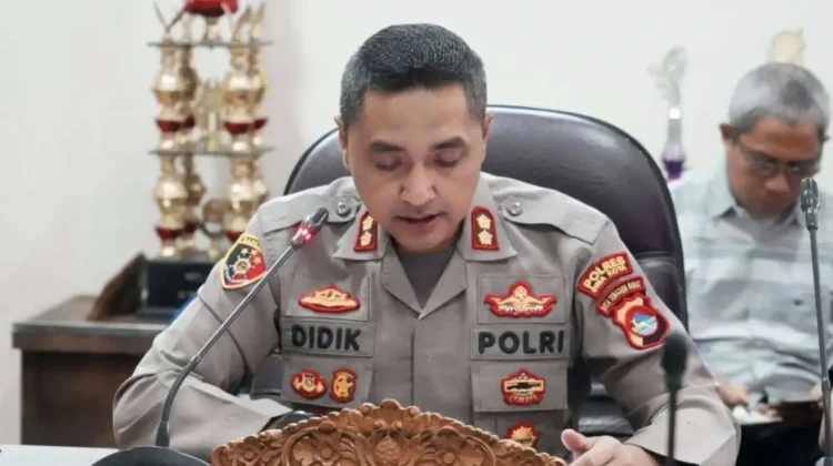 AKBP Didik Jadi Tersangka, Penyidik Temukan Koper Berisi Narkoba