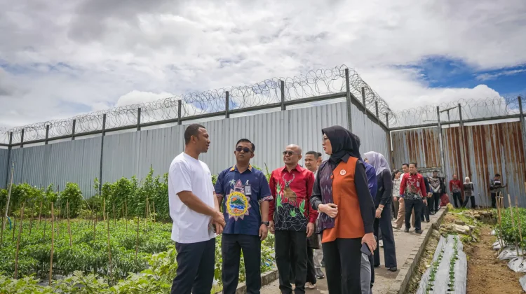 Panen Cabai Lapas Lombok Barat Target Sepuluh Ton
