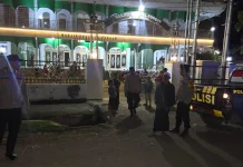 Personel Polres Bima Intensifkan Patroli Pengamanan Ibadah Tarawih