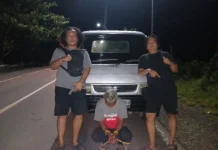Parkir di Pinggir Jalan, Pikap Pedagang Digasak Maling