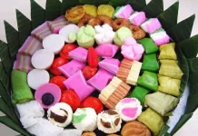 Jajanan Tradisional Kian Diminati Selama Bulan Ramadan