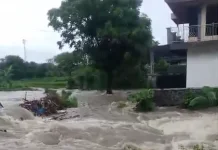 BPBD Kerahkan Alat Berat Tangani Banjir Genangan Jerowaru