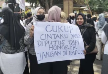 Aliansi Honorer Ancam Polisikan BKD Dompu