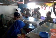 Tertibkan Warung Makan Buka Siang Hari
