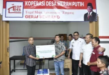 Komitmen Dukung Penguatan Ekonomi Desa, Bank NTB Salurkan Bantuan KDMP