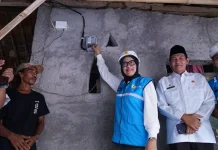 PLN Hadirkan Listrik Gratis bagi Ribuan Warga lewat Light Up The Dream