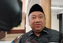 Lalu Hardian: Pendidikan Gratis Diperluas hingga 13 Tahun