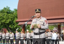 Polda NTB Gelar Upacara PTDH Satu Perwira  dan Enam Anggota Dapat Penghargaan