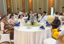 Aruna Berbagi Kebahagiaan untuk 99 Anak Yatim Kawasan Wisata Senggigi