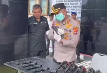 Pastikan Kelayakan Senpi, Polres Lombok Timur Lakukan Pemeriksaan Rutin