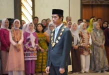 Resmi Dilantik, Prof. Sukardi Nahkodai Universitas Mataram Periode 2026–2030