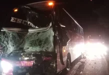 Mobil Berhenti Mendadak Picu Tabrakan Beruntun