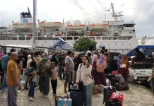 Ribuan Pemudik Tiba di Pelabuhan Bima jelang Lebaran 2026