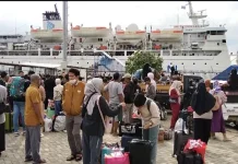 Penumpang Keluhkan Tangga Rusak, Begini Kata Kacab Pelni Bima