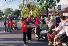 Bakti Sosial PDIP NTB: Ribuan Paket Sembako & Sarung Disalurkan ke Masyarakat