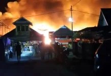 Tragedi Kalimango, Puluhan Rumah Terbakar, Petugas Damkar Tewas