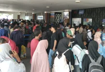 Ratusan Penumpang Padati Pelabuhan Bima, Arus Balik Idul Fitri Mulai Meningkat