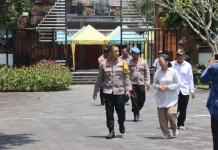 Kapolresta Mataram Pantau Taman Narmada, Pastikan Keamanan Wisata saat Lebaran