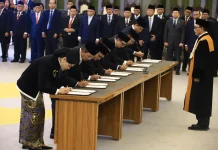 Resmi Dilantik, Ini Susunan Baru Pimpinan OJK 2026–2032