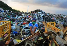 Armada Terbatas, Sampah Sumbawa Capai 200 Ton Perhari