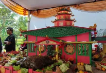 Lebaran Topat Satukan Warga Lintas Etnis di Ampenan