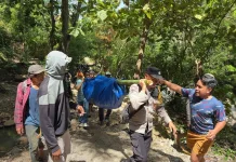 Hidup Sebatang Kara, Petani di Labuan Badas Gantung Diri