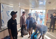 Ribuan Penumpang KM Tilongkabila di Pelabuhan Bima Terlayani