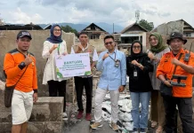 Bank NTB Syariah Salurkan Bantuan Cepat untuk Korban Kebakaran di Sumbawa