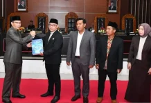Hadiri  Paripurna DPRD, Wabup Beberkan Capaian Pembangunan 2025