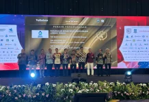 Wakili NTB, PDAM Lombok Tengah, Raih Penghargaan TOP BUMD