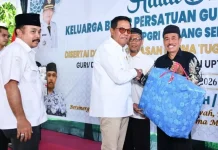 Bupati Ajak Guru Wujudkan Lombok Timur SMART