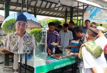 Makan Siang Gratis di Masjid Ishlahul Muslimin: Dari Jamaah untuk Semua
