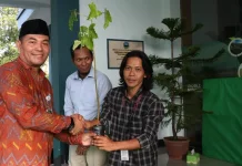 Perkuat Edukasi dan Tanam 10 Ribu Pohon Kemiri Cegah Perambahan