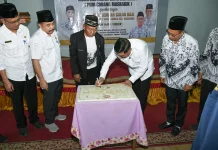 Gedung PGRI Lombok Timur Diresmikan, Diwarnai Pelepasan Jemaah Haji