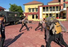 Perkuat Kesiapsiagaan Personel, Polres Sumbawa Intensifkan Latihan Dalmas