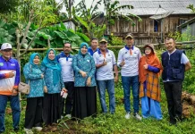 TP PKK dan GOW Kabupaten Bima Gelar Aksi Penghijauan di Lambitu