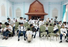 Dari Balik Studio RRI Mataram: Siswa MTS NM. AD. Dinul Qayyim Belajar Dunia Penyiaran