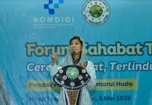 Sosialisasikan PP Tunas di Ponpes, Menteri Komdigi Soroti Risiko Digital Anak
