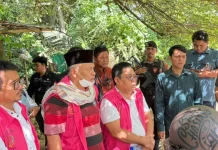 Hakim Temukan Bangunan Puskesmas Batu Jangkih Miring saat Sidang Lapangan