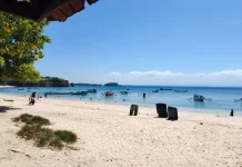 Wisata Pantai Pink Tetap Jadi Daya Tarik Wisatawan