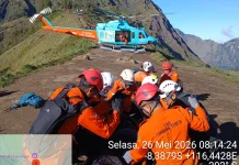 Pendaki Malaysia yang Cedera di Gunung Rinjani, Langsung Diterbangkan ke Bali