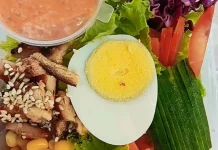 "Salad Sayur Jadi Tren Gaya Hidup Sehat,Digemari Anak Muda hingga Pekerja Kantoran"