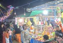 Dukung Aktivitas Ekonomi dan Hiburan Rakyat, Polsek Bayan Kawal Pasar Malam
