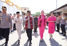 Kapolda NTB Kunjungi Dompu, Teken Pakta Integritas Antinarkoba